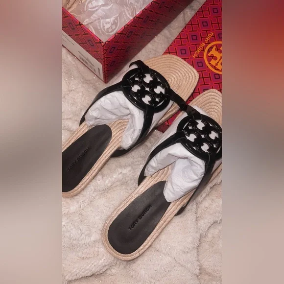 NIB Tory Burch sandals - Picture 7 of 11